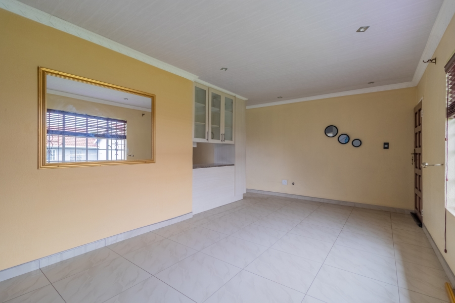 3 Bedroom Property for Sale in Roodepoort West Gauteng