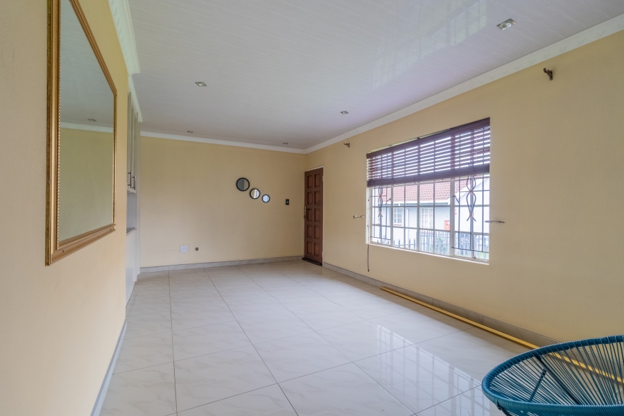 3 Bedroom Property for Sale in Roodepoort West Gauteng