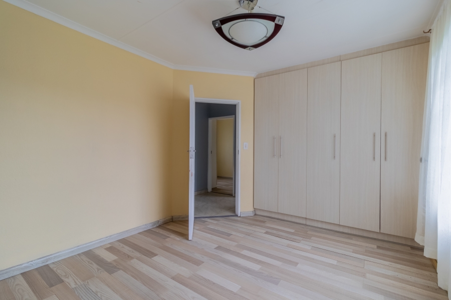 3 Bedroom Property for Sale in Roodepoort West Gauteng