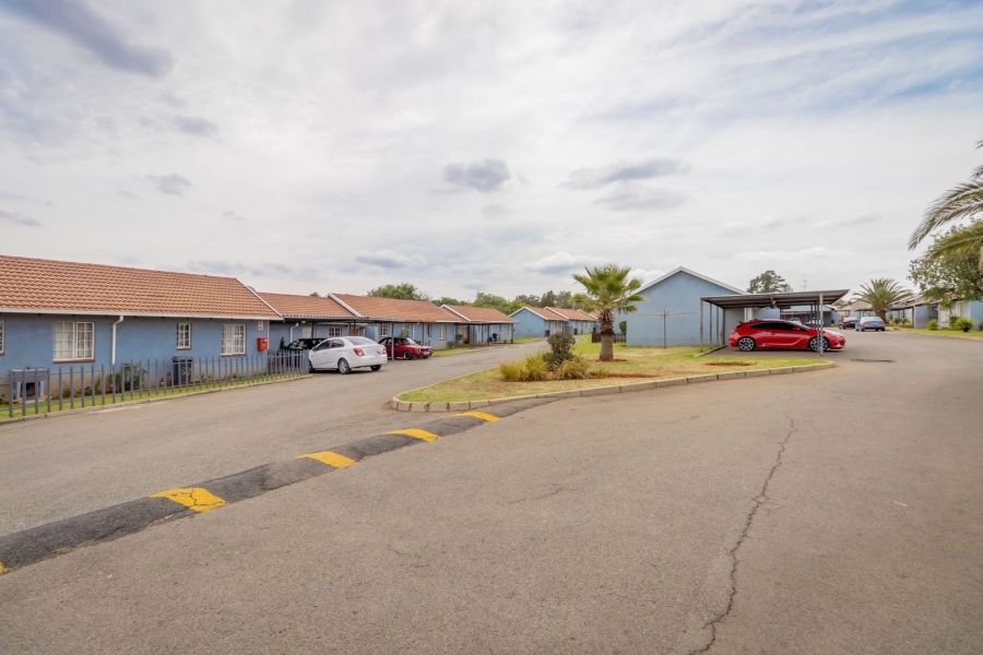 3 Bedroom Property for Sale in Roodepoort West Gauteng