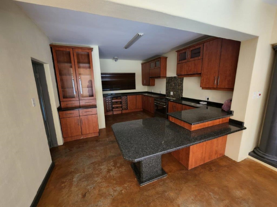 To Let 5 Bedroom Property for Rent in Montana Park Gauteng