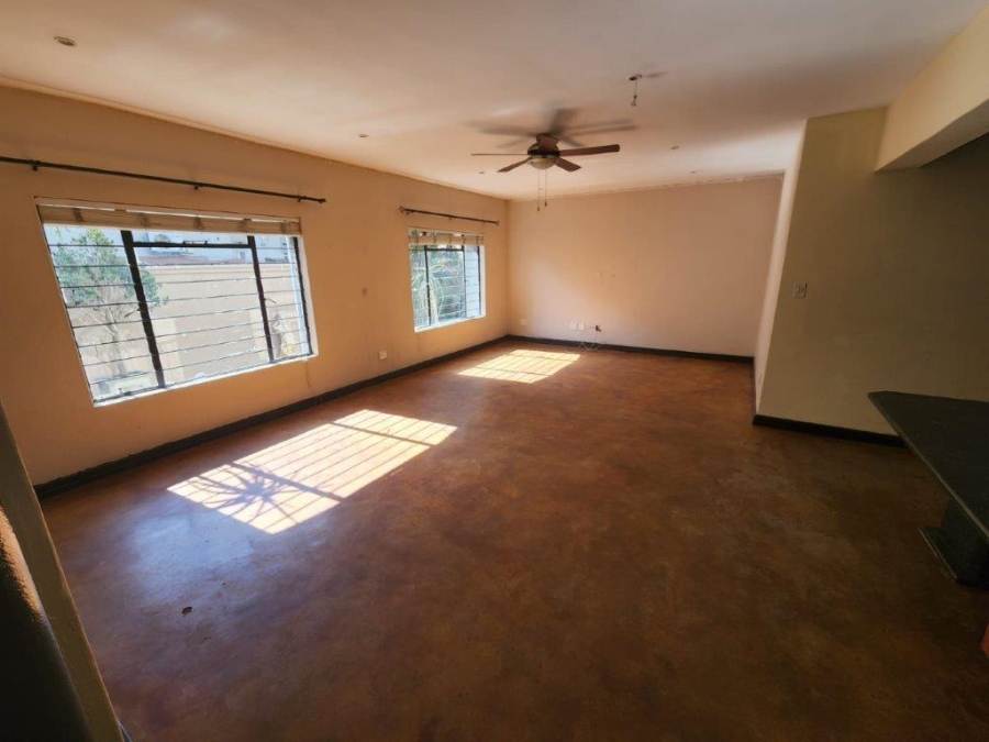 To Let 5 Bedroom Property for Rent in Montana Park Gauteng