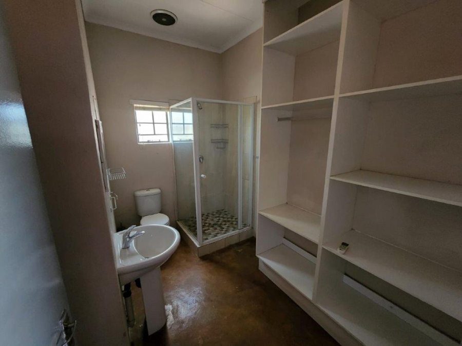 To Let 5 Bedroom Property for Rent in Montana Park Gauteng