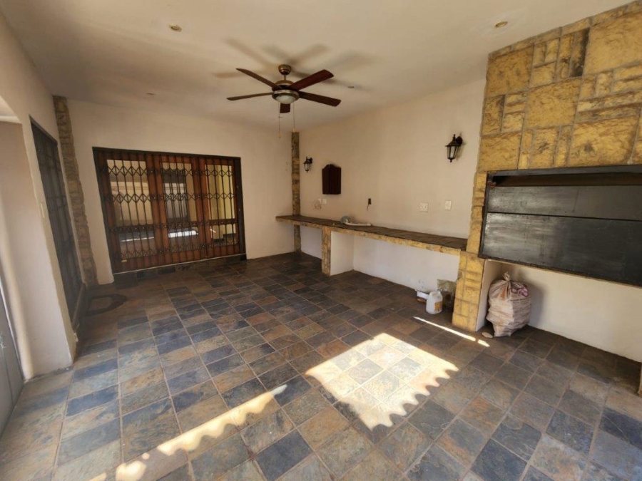 To Let 5 Bedroom Property for Rent in Montana Park Gauteng