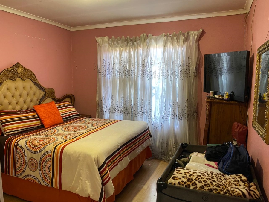 3 Bedroom Property for Sale in Protea Glen Gauteng