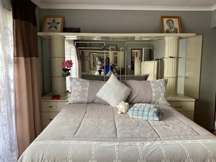 3 Bedroom Property for Sale in Protea Glen Gauteng