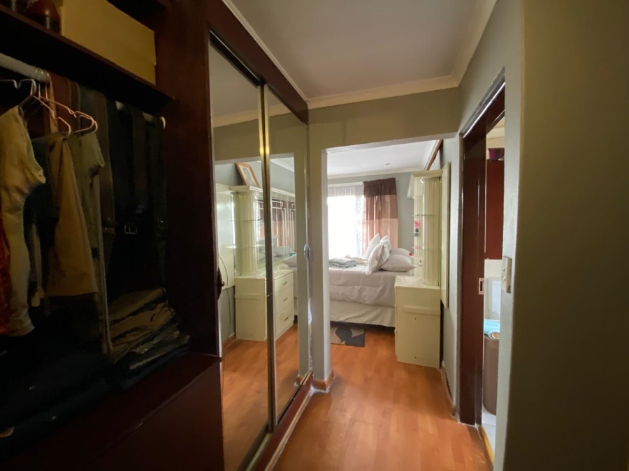 3 Bedroom Property for Sale in Protea Glen Gauteng