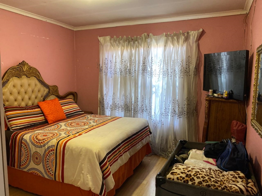 3 Bedroom Property for Sale in Protea Glen Gauteng