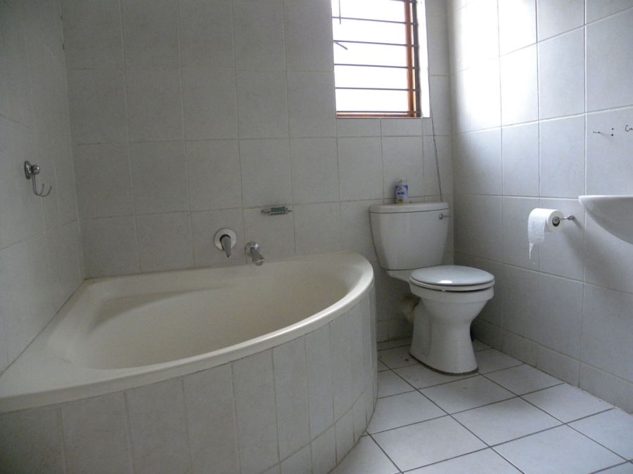 1 Bedroom Property for Sale in Northwold Gauteng
