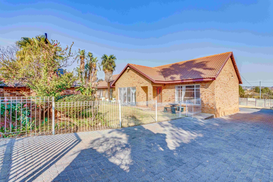 4 Bedroom Property for Sale in Sunninghill Gauteng
