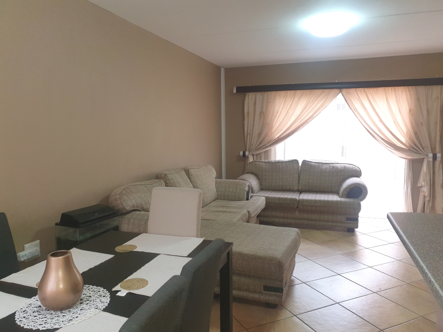 2 Bedroom Property for Sale in Strubensvallei Gauteng