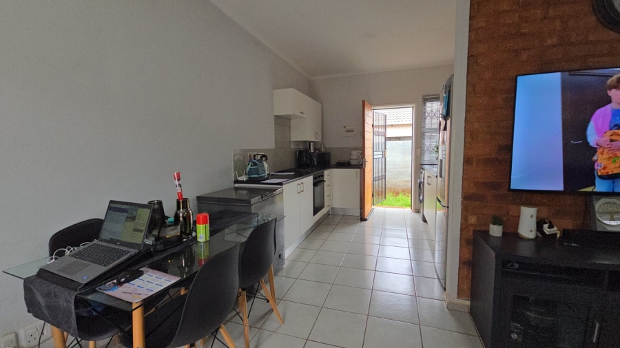 2 Bedroom Property for Sale in Clarina Gauteng