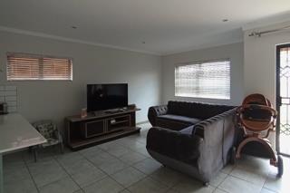 3 Bedroom Property for Sale in Karenpark Gauteng