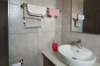 3 Bedroom Property for Sale in Karenpark Gauteng