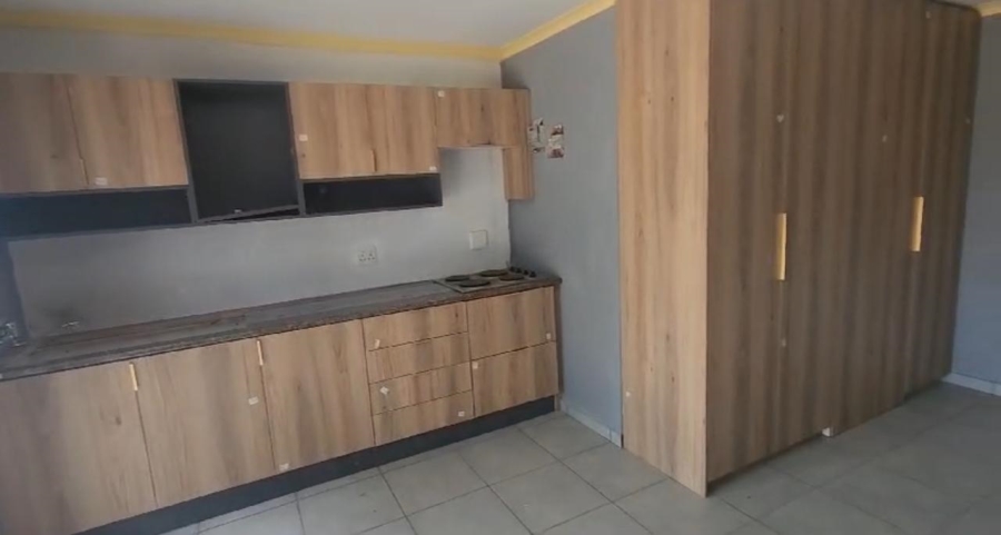15 Bedroom Property for Sale in Bloubosrand Gauteng