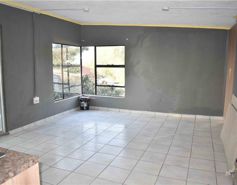 15 Bedroom Property for Sale in Bloubosrand Gauteng