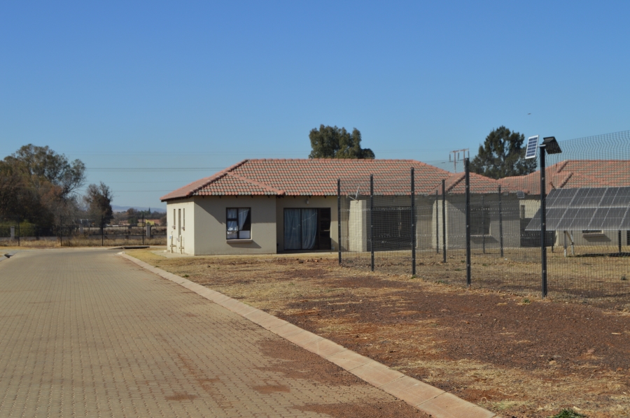 To Let 3 Bedroom Property for Rent in Henley on Klip Gauteng