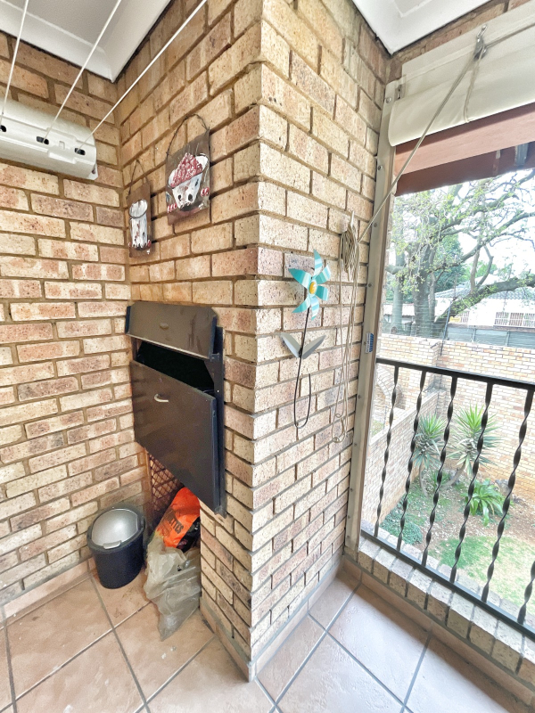 2 Bedroom Property for Sale in Bedfordview Gauteng