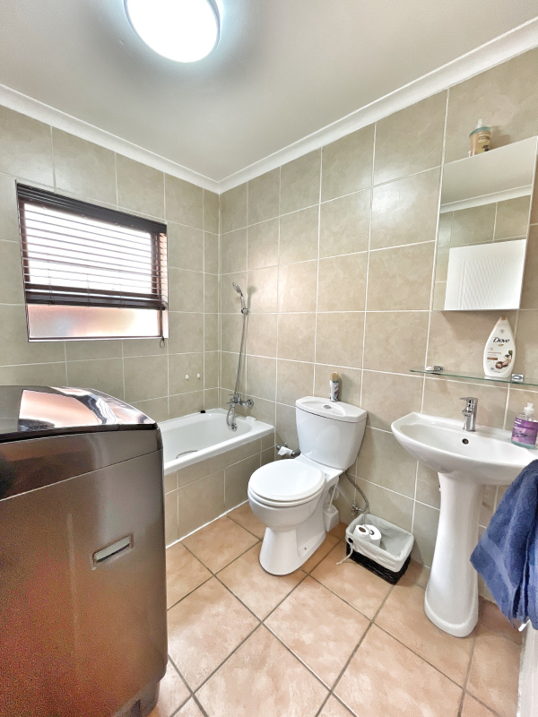 2 Bedroom Property for Sale in Bedfordview Gauteng
