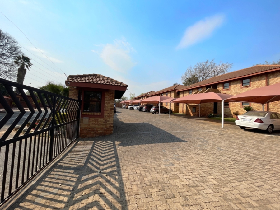 2 Bedroom Property for Sale in Bedfordview Gauteng