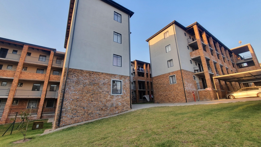 To Let 2 Bedroom Property for Rent in South Hills Gauteng