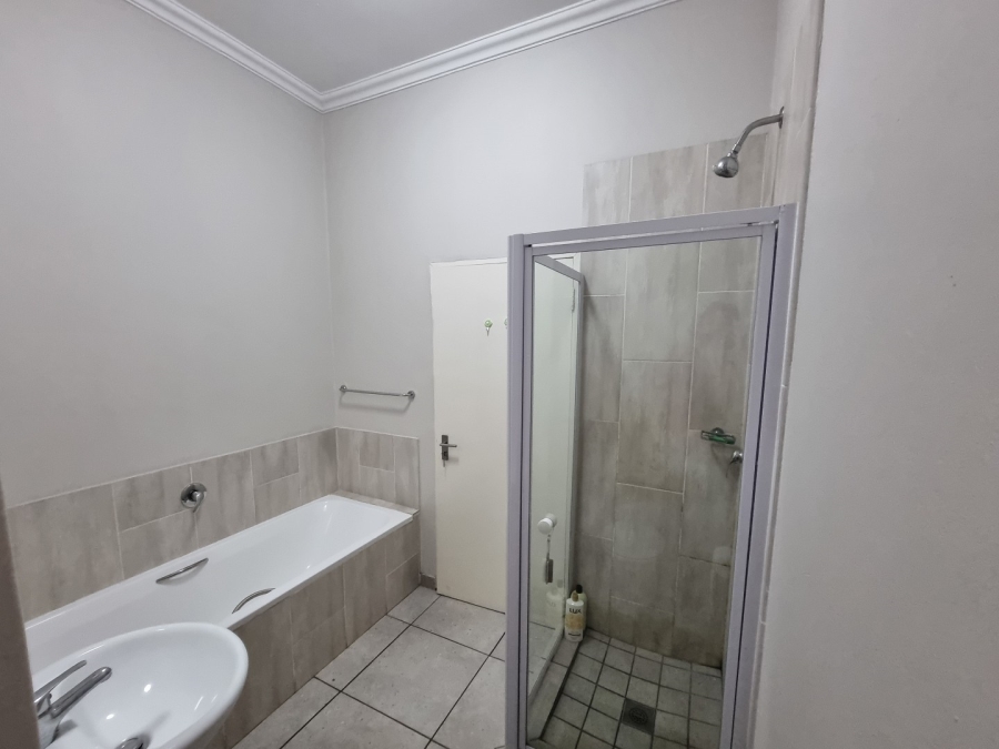 2 Bedroom Property for Sale in Ferndale Gauteng