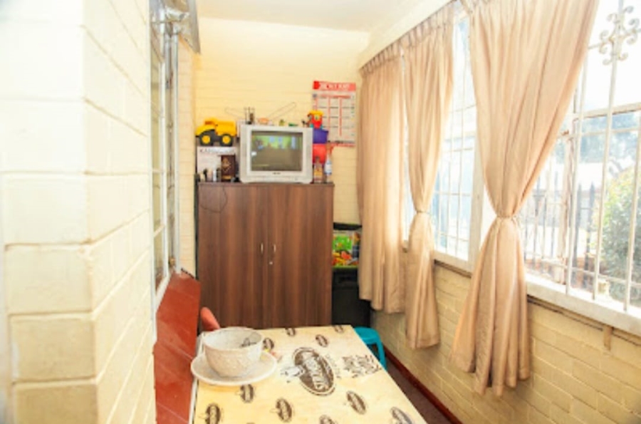 2 Bedroom Property for Sale in Turffontein Gauteng