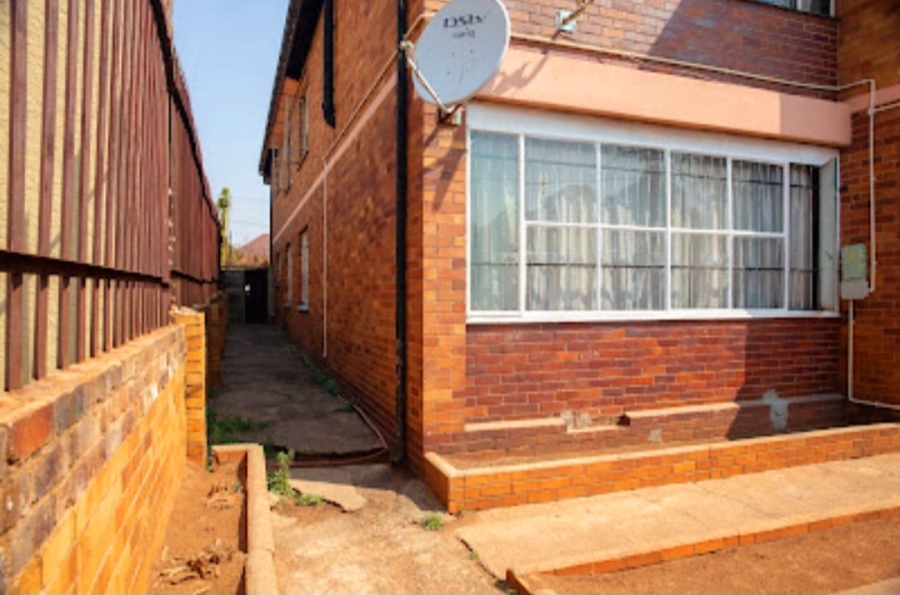 2 Bedroom Property for Sale in Turffontein Gauteng