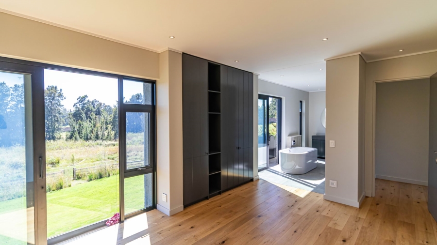 5 Bedroom Property for Sale in Kyalami Ah Gauteng