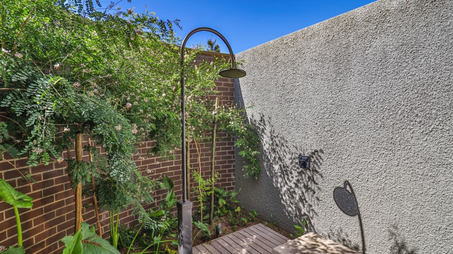 5 Bedroom Property for Sale in Kyalami Ah Gauteng