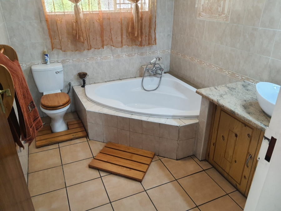 4 Bedroom Property for Sale in Morganridge Gauteng