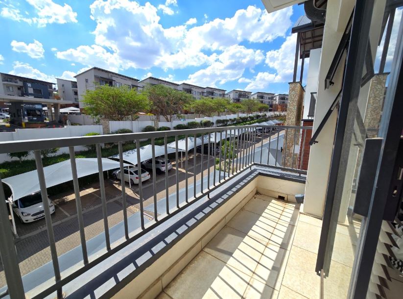 3 Bedroom Property for Sale in Oakdene Gauteng