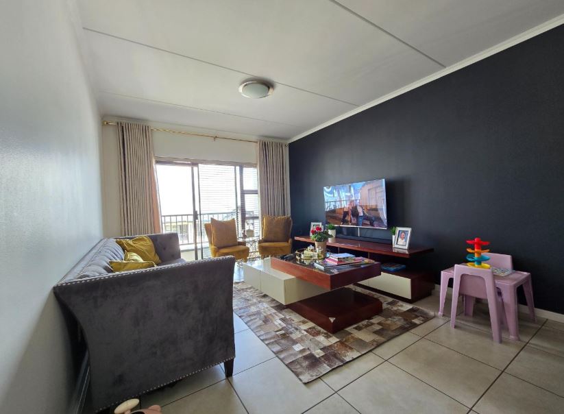 3 Bedroom Property for Sale in Oakdene Gauteng