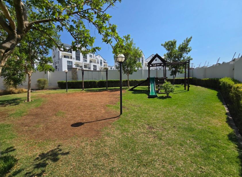 3 Bedroom Property for Sale in Oakdene Gauteng