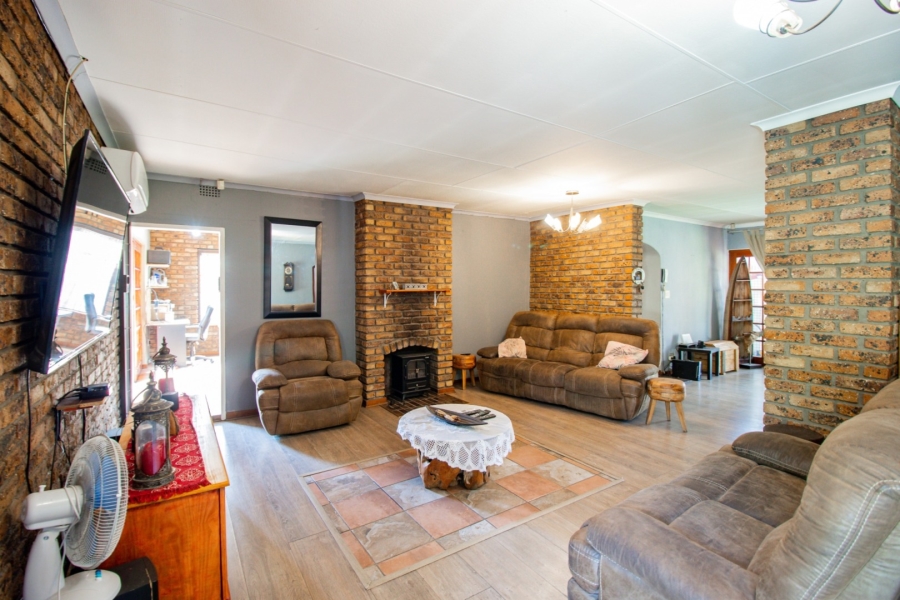 3 Bedroom Property for Sale in Sunward Park Gauteng