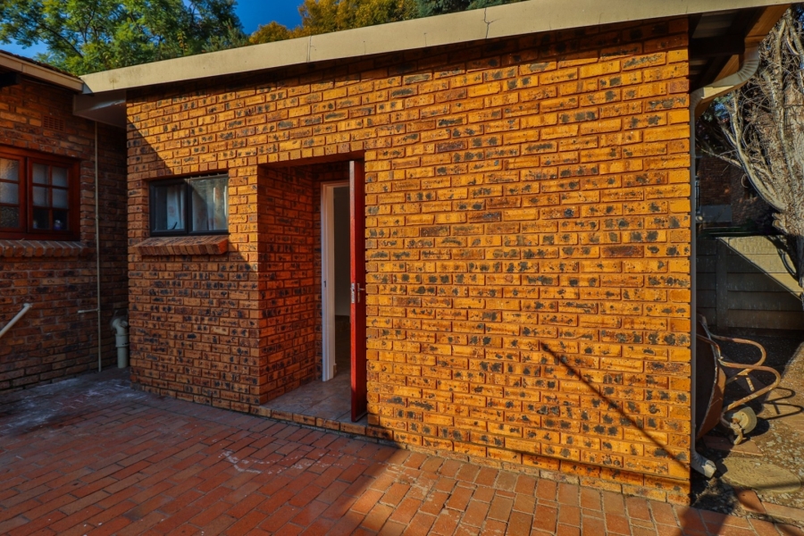 3 Bedroom Property for Sale in Sunward Park Gauteng