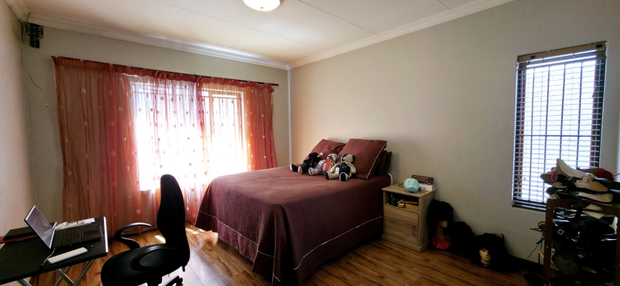 3 Bedroom Property for Sale in Olympus AH Gauteng