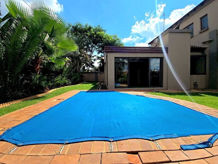 3 Bedroom Property for Sale in Rose Acres Estate Gauteng