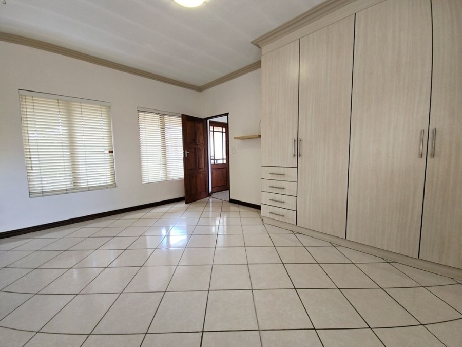 3 Bedroom Property for Sale in Rose Acres Estate Gauteng