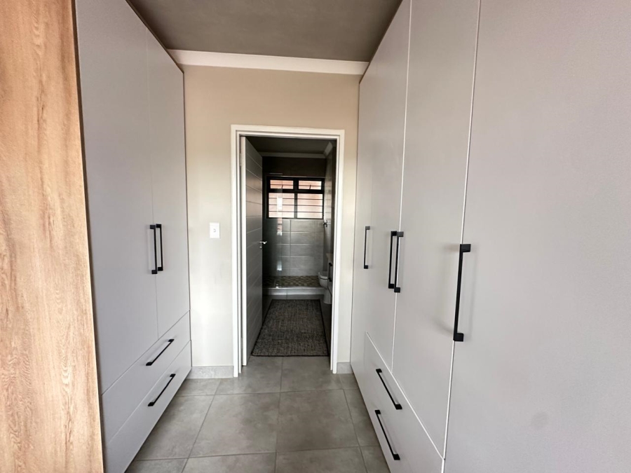 2 Bedroom Property for Sale in Olympus AH Gauteng