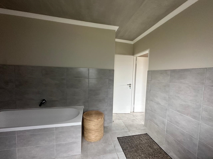 2 Bedroom Property for Sale in Olympus AH Gauteng