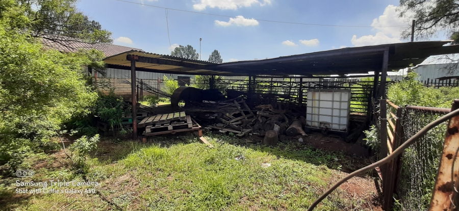 4 Bedroom Property for Sale in Mapleton A H Gauteng