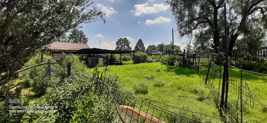 4 Bedroom Property for Sale in Mapleton A H Gauteng