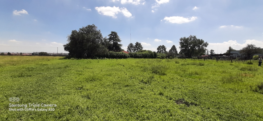 4 Bedroom Property for Sale in Mapleton A H Gauteng