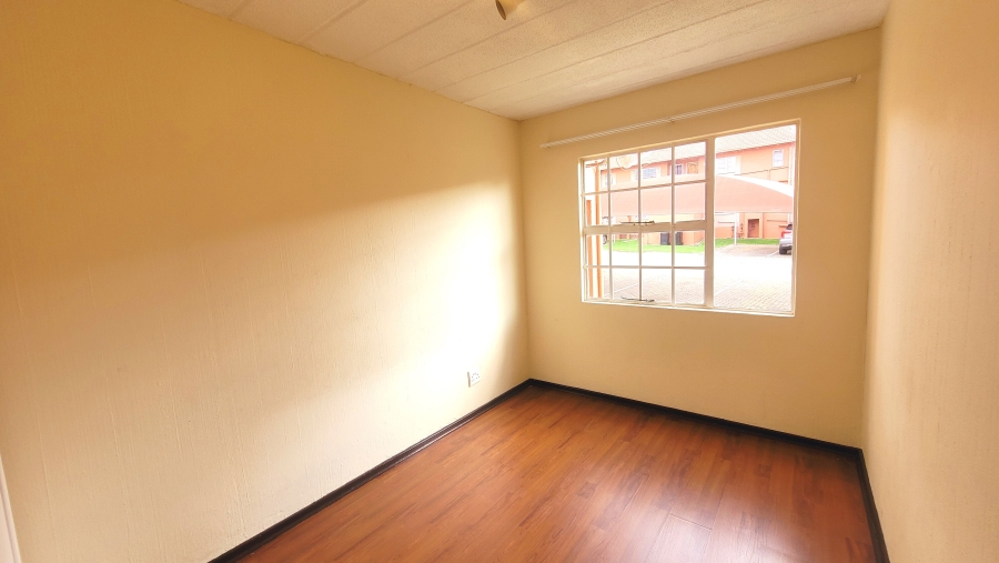 To Let 3 Bedroom Property for Rent in Meyersdal Gauteng