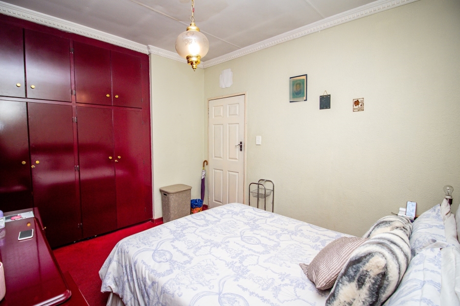4 Bedroom Property for Sale in Moroka Gauteng