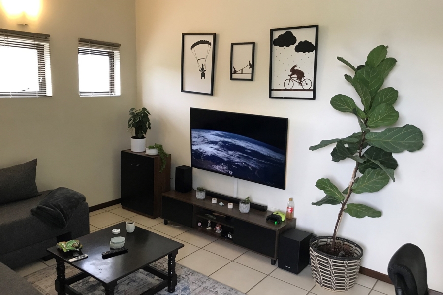 2 Bedroom Property for Sale in Bryanston Gauteng