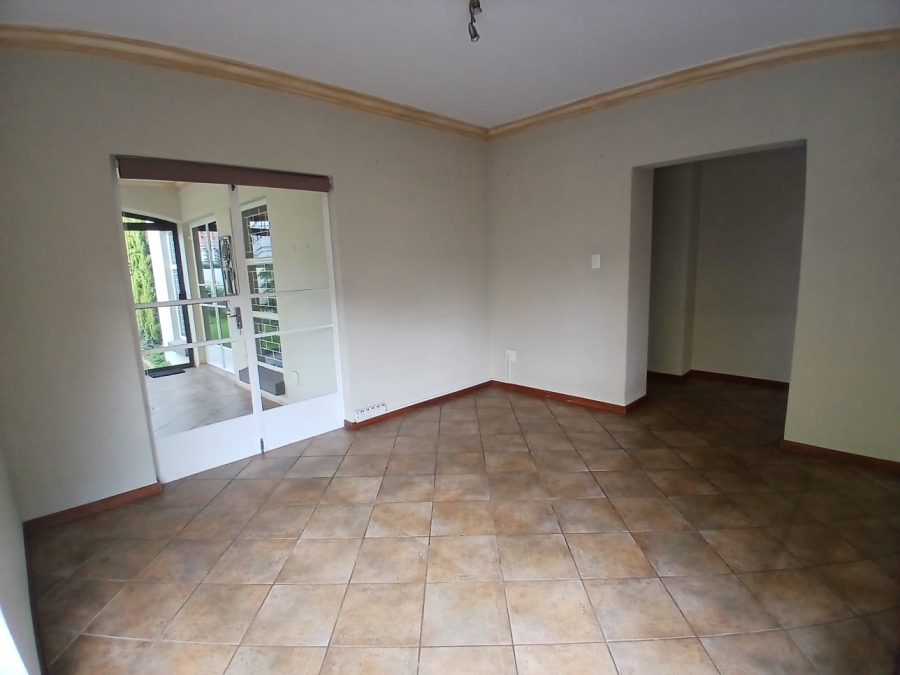 4 Bedroom Property for Sale in Glen Marais Gauteng