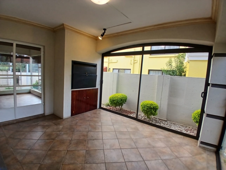 4 Bedroom Property for Sale in Glen Marais Gauteng