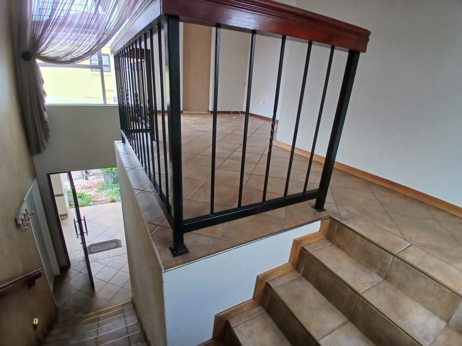 4 Bedroom Property for Sale in Glen Marais Gauteng